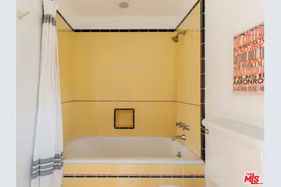 6740 Milner Rd, Los Angeles, CA 90068 - Photo 39