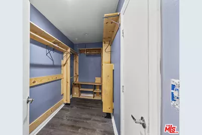 24431 Cheryl Kelton Pl, Newhall, CA 91321 - Photo 19