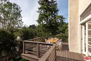 2640 N Commonwealth Ave, Los Angeles, CA 90027 - Photo 21