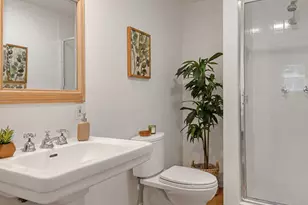 2640 N Commonwealth Ave, Los Angeles, CA 90027 - Photo 33