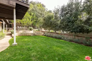 2640 N Commonwealth Ave, Los Angeles, CA 90027 - Photo 37