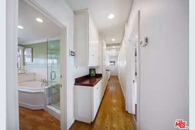 1266 Wesley Ave, Pasadena, CA 91104 - Photo 17