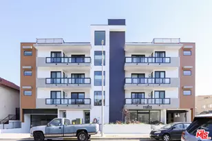 11800 Courtleigh Dr, Los Angeles, CA 90066 - Photo 17