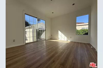 2217 Selby Ave, Los Angeles, CA 90064 - Photo 19