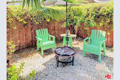 800 N Hobart Blvd, Los Angeles, CA 90029 - Photo 31