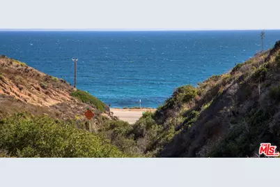 9950 Cotharin Rd, Malibu, CA 90265 - Photo 37