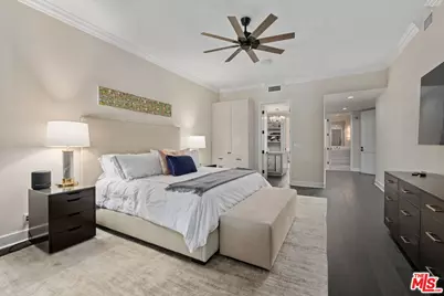 11500 San Vicente Blvd #216, Los Angeles, CA 90049 - Photo 31