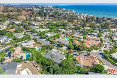 341 Surfview Dr, Pacific Palisades, CA 90272 - Photo 45