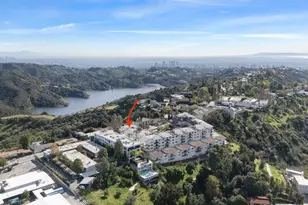 2385 Roscomare Rd, Los Angeles, CA 90077 - Photo 23
