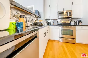 3810 Wilshire Blvd, Los Angeles, CA 90010 - Photo 13