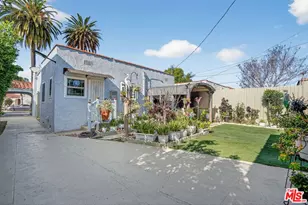 1756 S Genesee Ave, Los Angeles, CA 90019 - Photo 15