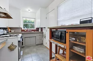 1817 W Burbank Blvd, Burbank, CA 91506 - Photo 47