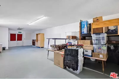 1817 W Burbank Blvd, Burbank, CA 91506 - Photo 15