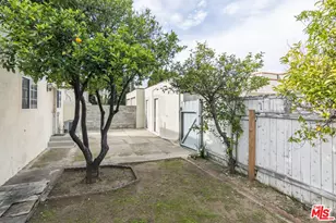 1025 E Garfield Ave, Glendale, CA 91205 - Photo 17