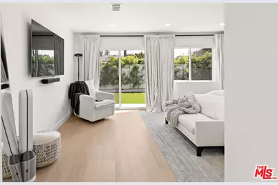 8212 Winsford Ave, Los Angeles, CA 90045 - Photo 11