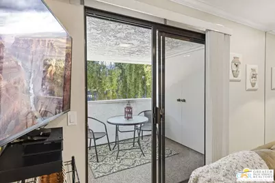 5301 E Waverly Dr #222, Palm Springs, CA 92264 - Photo 9