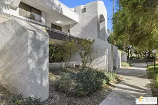 5301 E Waverly Dr, Palm Springs, CA 92264 - Photo 3