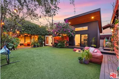 12909 Ida Ave, Los Angeles, CA 90066 - Photo 1