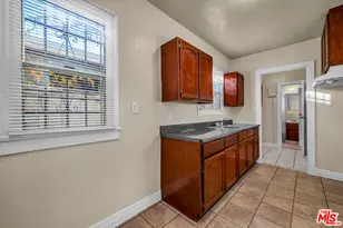 1502 W 62nd St, Los Angeles, CA 90047 - Photo 11