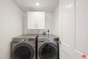 7377 Pyramid Pl, Los Angeles, CA 90046 - Photo 41