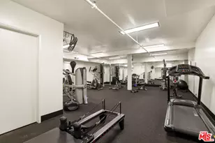 11750 W Sunset Blvd, Los Angeles, CA 90049 - Photo 21