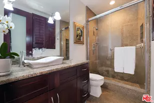 8835 Evanview Dr, Los Angeles, CA 90069 - Photo 31