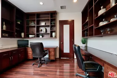 8835 Evanview Dr, Los Angeles, CA 90069 - Photo 17