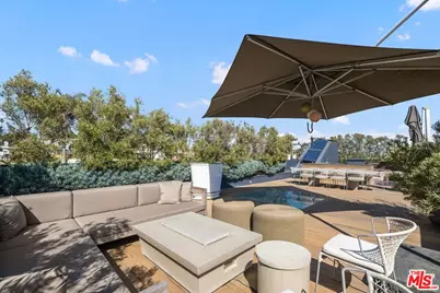 207 Hollister Ave, Santa Monica, CA 90405 - Photo 41