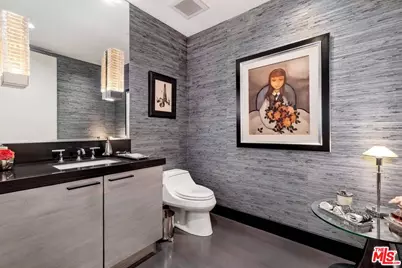 10776 Wilshire Blvd #1802, Los Angeles, CA 90024 - Photo 25