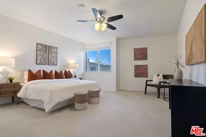 171 N Church Ln #619, Los Angeles, CA 90049 - Photo 19