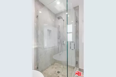 421 N Catalina St, Burbank, CA 91505 - Photo 29