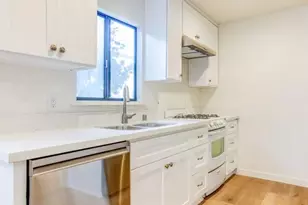 615 Sunset Ave, Venice, CA 90291 - Photo 27