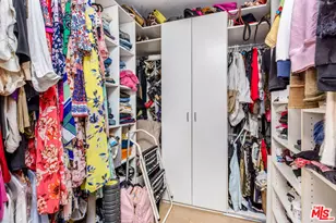 2350 San Marco Dr, Los Angeles, CA 90068 - Photo 17