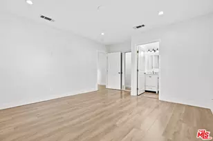 10823 Cantara St, Los Angeles, CA 91352 - Photo 49