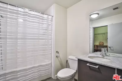 645 W 9th St #201, Los Angeles, CA 90015 - Photo 7