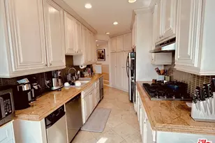 750 S Bundy Dr, Los Angeles, CA 90049 - Photo 11