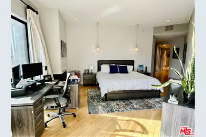 750 S Bundy Dr #203, Los Angeles, CA 90049 - Photo 15