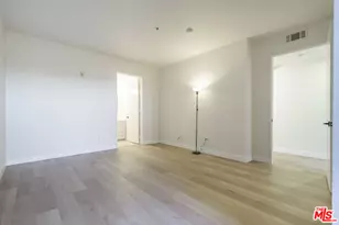 625 S Berendo St, Los Angeles, CA 90005 - Photo 19