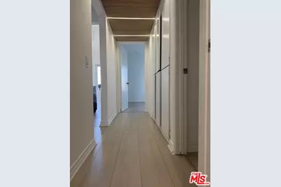 18350 Hatteras St #278, Tarzana, CA 91356 - Photo 23