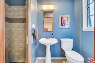 11450 Bolas St, Los Angeles, CA 90049 - Photo 25