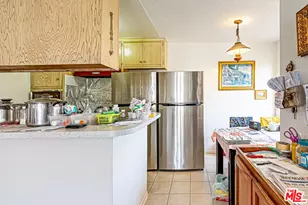 940 S Gramercy Pl, Los Angeles, CA 90019 - Photo 11