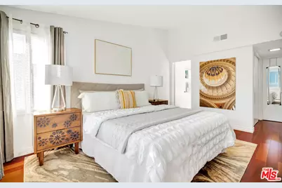 350 N Clybourn Ave #36, Burbank, CA 91505 - Photo 17