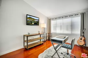 350 N Clybourn Ave, Burbank, CA 91505 - Photo 19