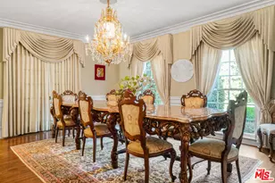 251 N Bristol Ave, Los Angeles, CA 90049 - Photo 25