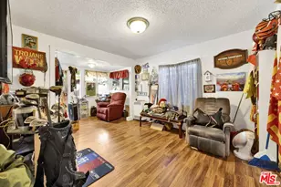 1166 W 39th Pl, Los Angeles, CA 90037 - Photo 29