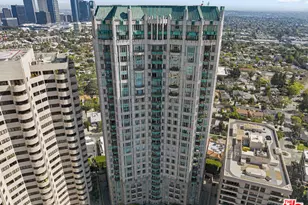 10580 Wilshire Blvd, Los Angeles, CA 90024 - Photo 19