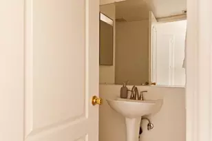 13030 Valleyheart Dr, Studio City, CA 91604 - Photo 13