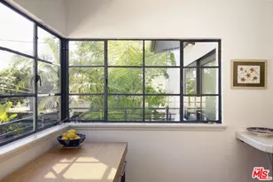 5018 S Verdun Ave, Los Angeles, CA 90043 - Photo 13