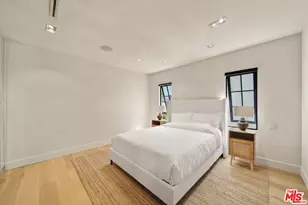 180 S Vista St, Los Angeles, CA 90036 - Photo 13