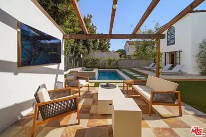 180 S Vista St, Los Angeles, CA 90036 - Photo 3